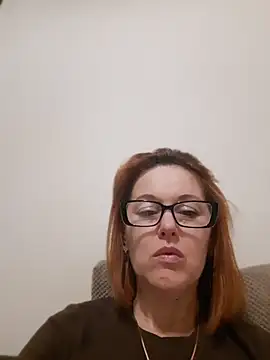 LanaOlbenst stripchat live cam model
