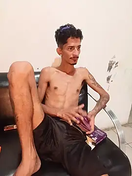 OCamBoy stripchat live cam model