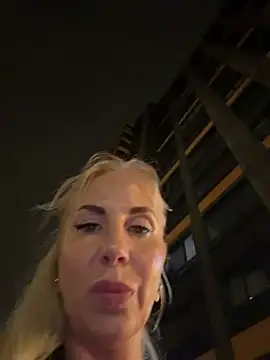 LisaMurr stripchat live cam model