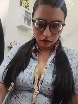SOFI__10 stripchat live cam model