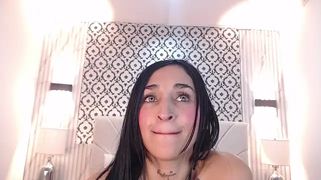Chloe__Brm stripchat live cam model