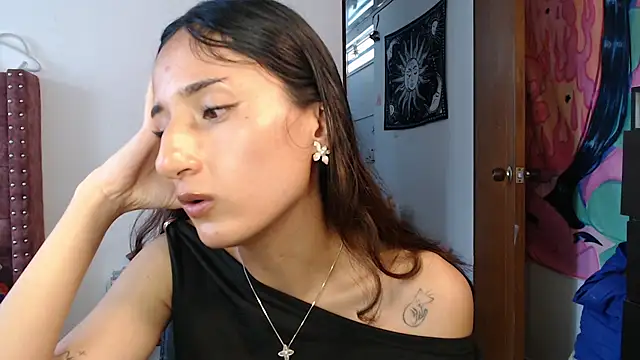 Pau-Princess stripchat live cam model