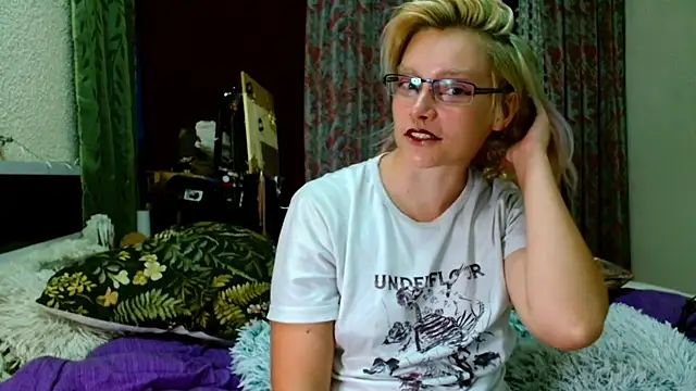 Sophie_Bell stripchat live cam model