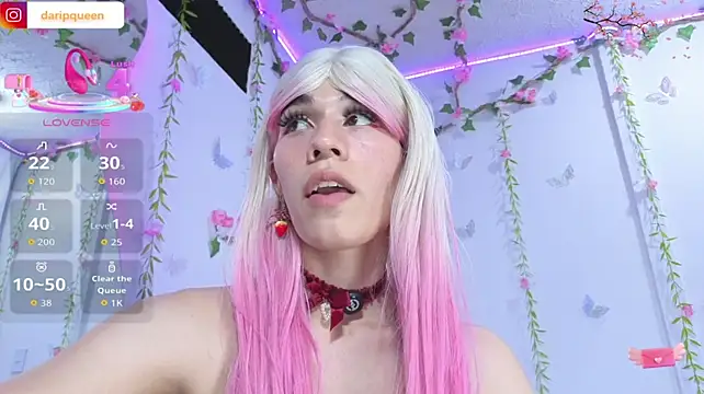 DaripQueen stripchat live cam model