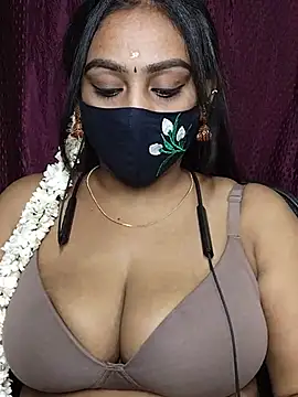 Naughty_Shilpa_Tamil stripchat live cam model