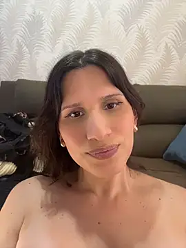 milablossom001 stripchat live cam model