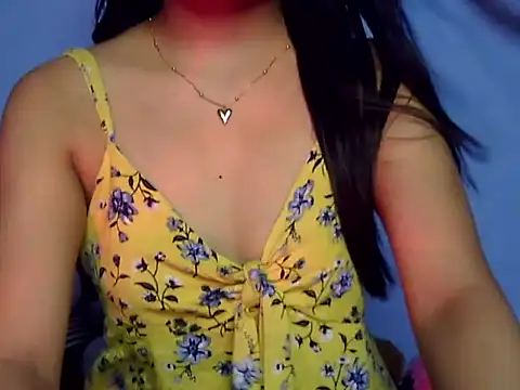 Miss_nora1 stripchat live cam model
