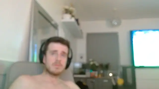 maxxy79 stripchat live cam model