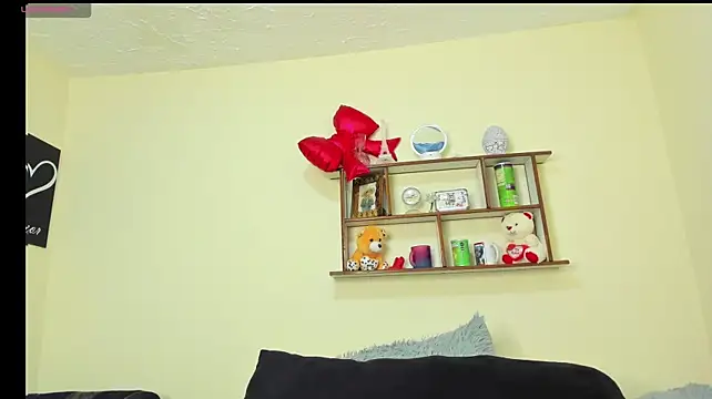anie_milf1 stripchat live cam model