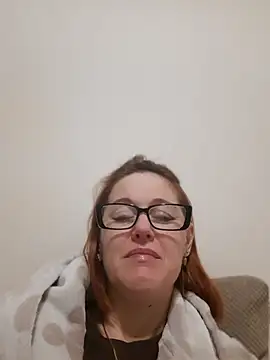 LanaOlbenst stripchat live cam model
