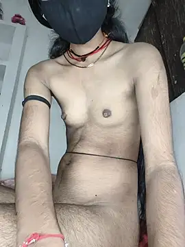 Karishmababyjaan7898 stripchat live cam model
