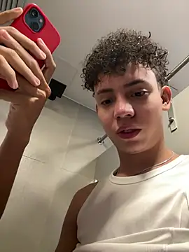yoursexyjose stripchat live cam model