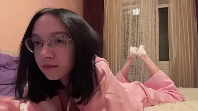 EvaRavelle stripchat live cam model