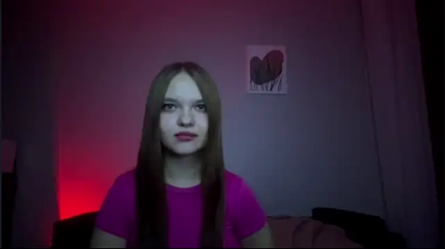 Frostyylina stripchat live cam model