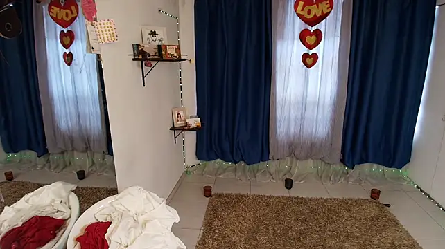 Lola_137 stripchat live cam model
