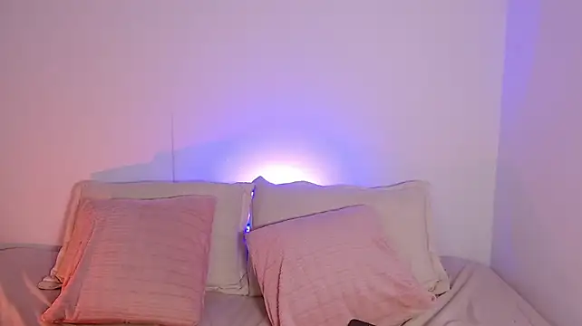 fluffy_peit16 stripchat live cam model