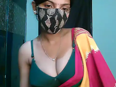 ur_sassypriya stripchat live cam model