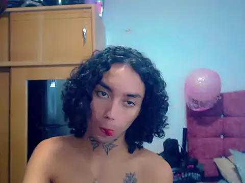 Dary_Bloom stripchat live cam model