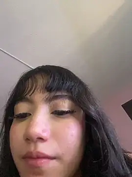 MayyBonita stripchat live cam model