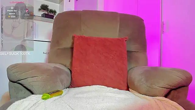 selfsuckqueen_ stripchat live cam model