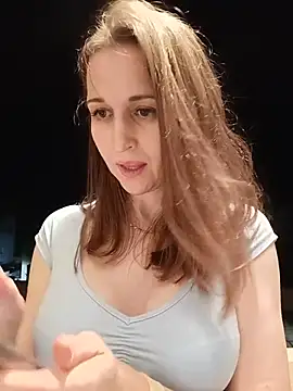 irresistibelle stripchat live cam model