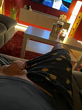 hotpaar2001 stripchat live cam model