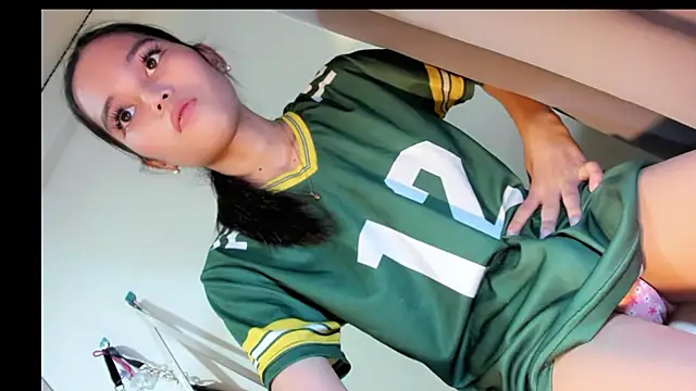 CUTIE_GIRLSX stripchat live cam model