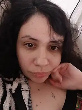 Mistressdionisia stripchat live cam model