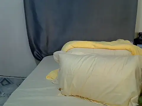 SexxyLindsey stripchat live cam model