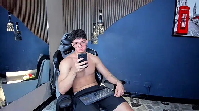 Axxel_Muscle stripchat live cam model