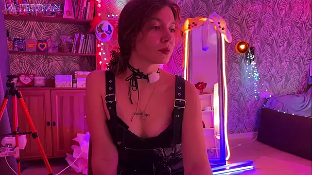 altertyan stripchat live cam model