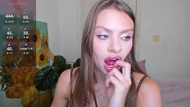 nymphobaby stripchat live cam model