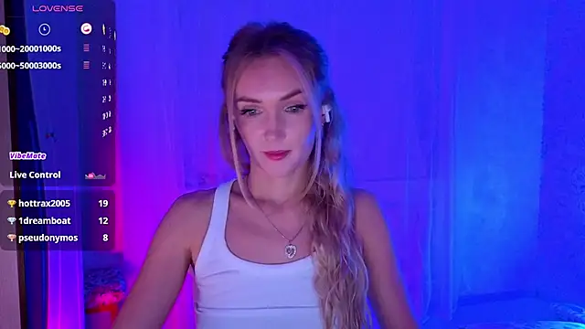 PrincessVS stripchat live cam model