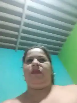 big-pussy_69 stripchat live cam model