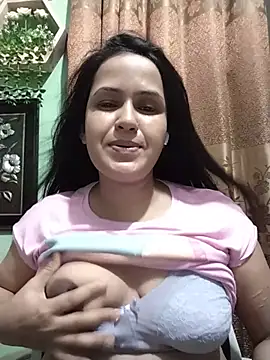 nil-pore-06-L stripchat live cam model