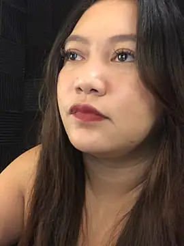 FinayNewestSensation stripchat live cam model
