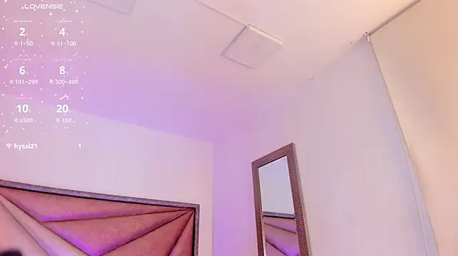 FaloonRoussel stripchat live cam model
