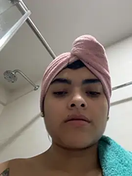 GiselOrtiz stripchat live cam model