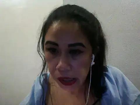 Thedirector38 stripchat live cam model