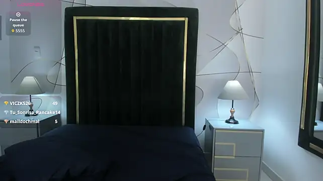 AlysonShy stripchat live cam model
