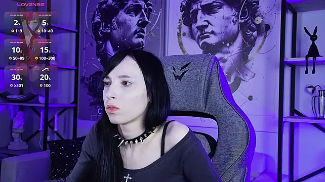 SeraphineSparda stripchat live cam model