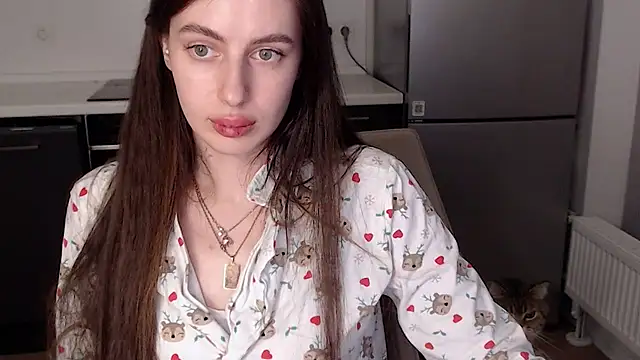 MuseMia stripchat live cam model
