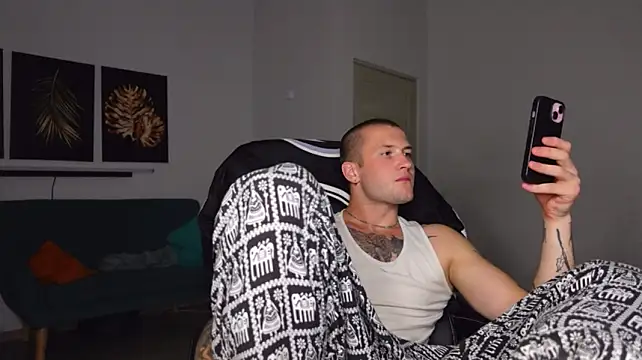 Igor_Wilde stripchat live cam model