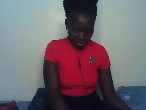 Holy_Baddie stripchat live cam model