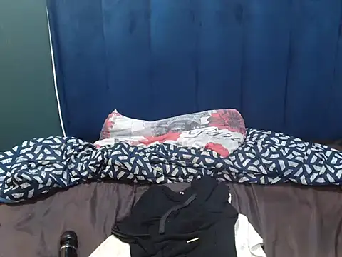 SexyCuteyCatX stripchat live cam model