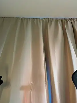 curchez_ stripchat live cam model