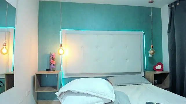 DominikDiaz stripchat live cam model