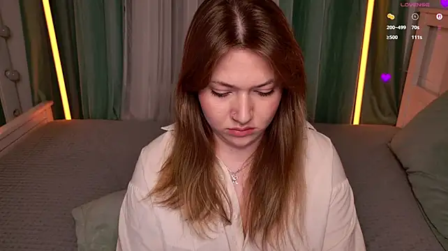 Evahadson stripchat live cam model