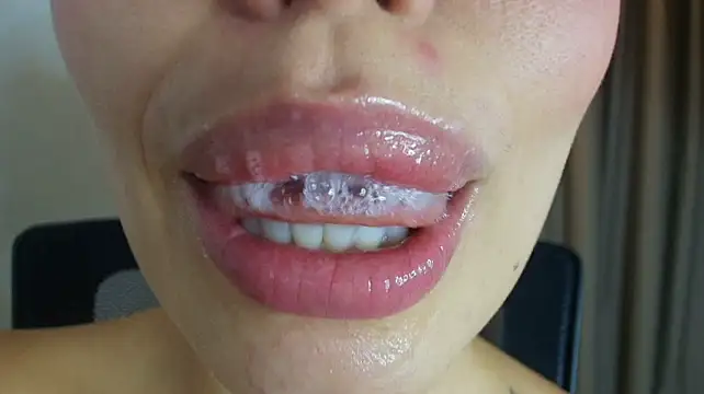 lisbet21x stripchat live cam model