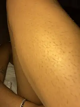 VeronicaSaenzx stripchat live cam model